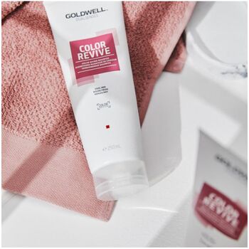 Cool Red Dualsenses Color Revive Color Giving Shampoo - Šampon pro oživení barvy vlasů